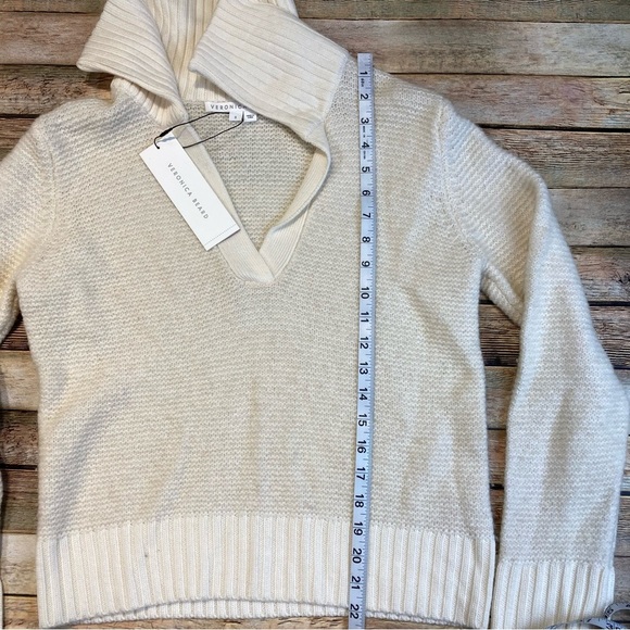 Veronica Beard Brogan Spread Collar Knit Sweater in Ivory Wool Alpaca Cashmere - Picture 10 of 13